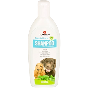 Shampoo per cani con estratto di erbe e olio di macadamia