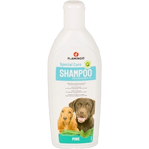 Shampoo per cani con estratto di pino e olio di macadamia