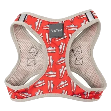 Pettorina step-in per cani FuzzYard Fresh Kicks traspirante e riflettente