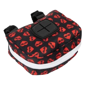 Porta sacchetti per cani FuzzYard Heartbreaker con sacchetti biodegradabili