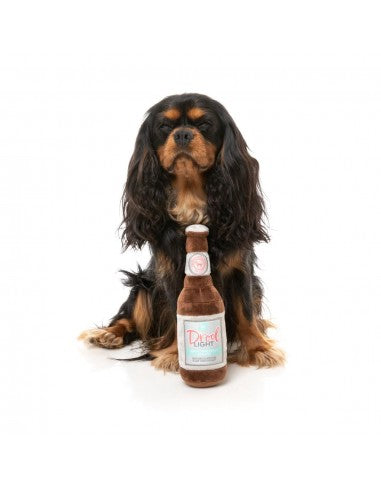 Peluche per cani FuzzYard Drool Light a forma di bottiglia di birra