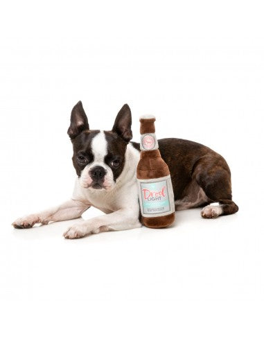 Peluche per cani FuzzYard Drool Light a forma di bottiglia di birra